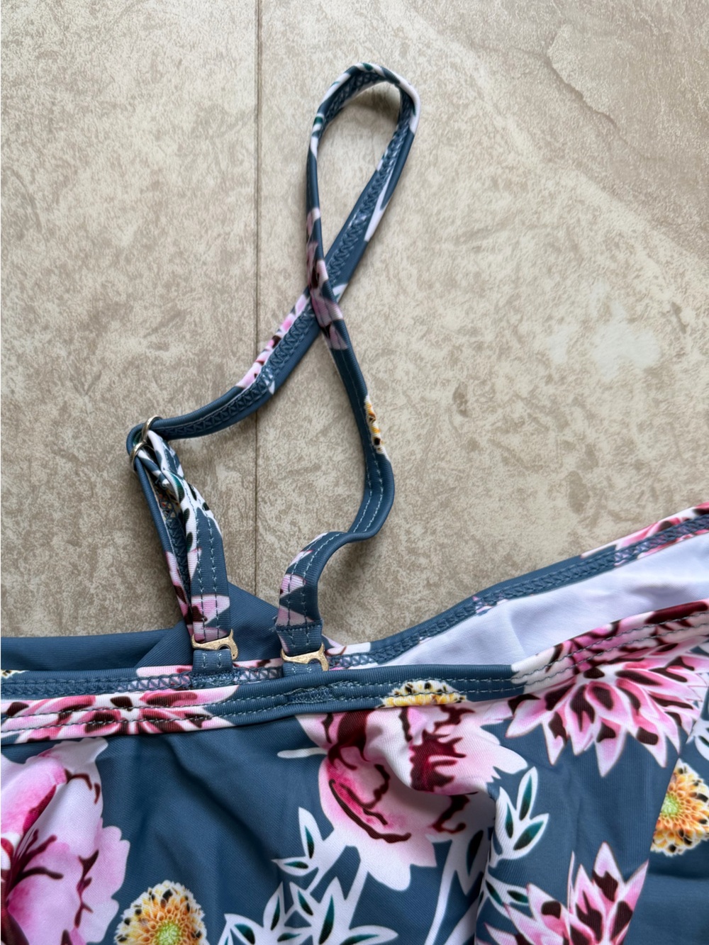Tempt Me Floral Ruffle Bikini Set Size Small - Picture 3 of 7